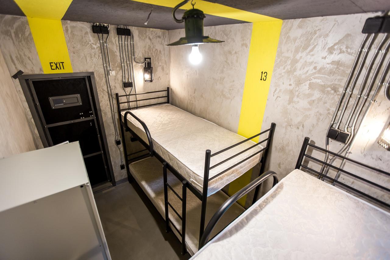 Lviv Loft Prison Hostel Buitenkant foto